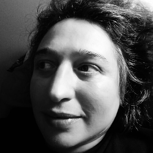 Eurydice Antolin est traductrice littéraire du tchèque