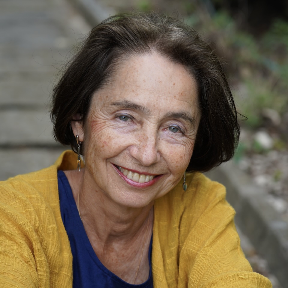 Elena Balzamo est spécialiste de la littérature scandinave et russe et notamment à l'origine des nouvelles traductions du Prix Nobel suédois Selma Lagerlöf