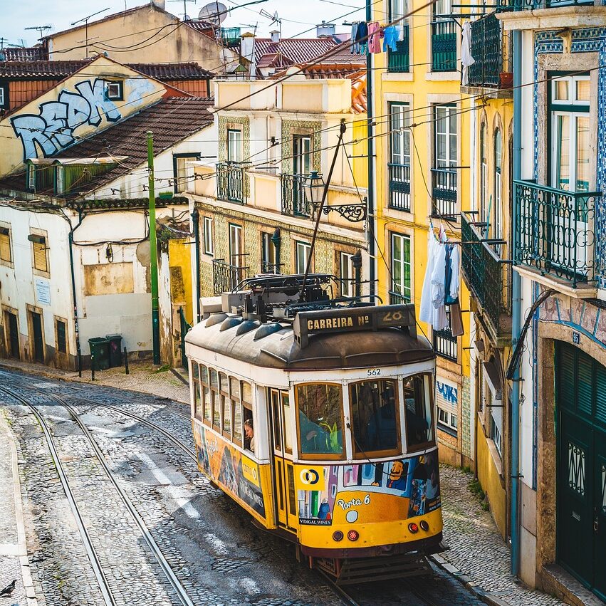 tram de Lisbonne, le Portugal de Fernando Pessoa